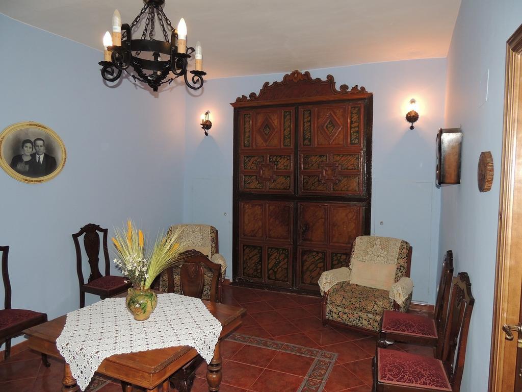 Las Bodegas Del Gilo Valdealgorfa Esterno foto