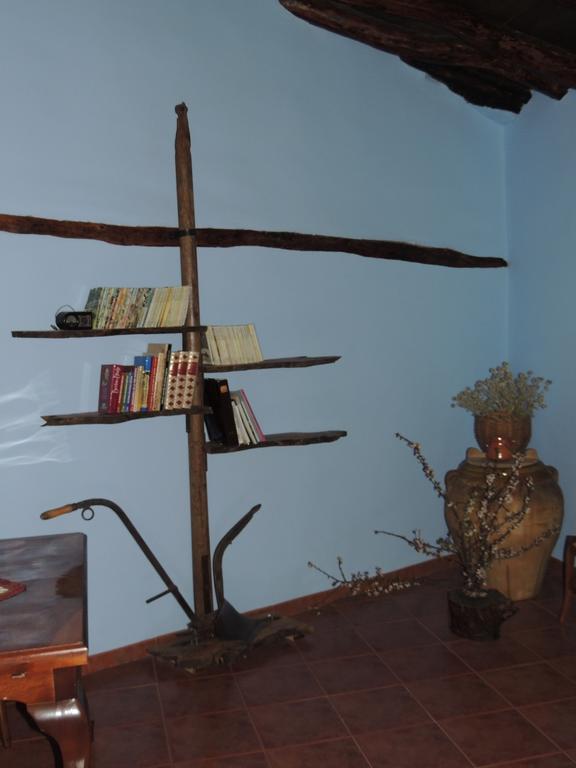 Las Bodegas Del Gilo Valdealgorfa Esterno foto